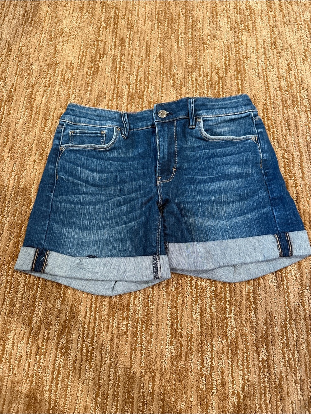 Classic Women's Dark Blue Denim Roll-Hem Shorts
